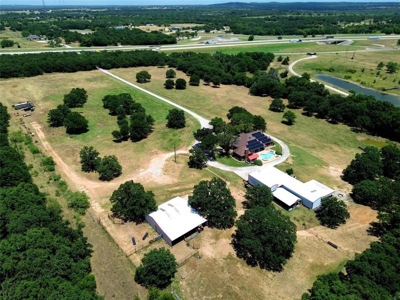 447 W Bypass 287, Alvord TX 76225 - Photo 29
