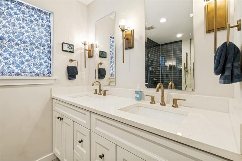 7045 Gaston Parkway, Dallas TX 75214 - Photo 18