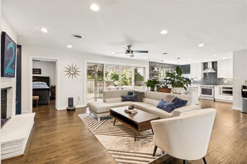 7045 Gaston Parkway, Dallas TX 75214 - Photo 11