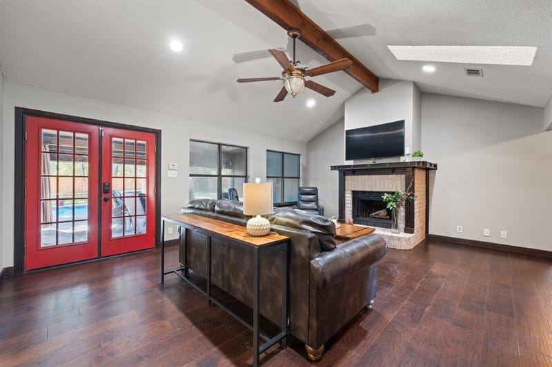 7500 Parker Drive E, Burleson TX 76028 - Photo 12