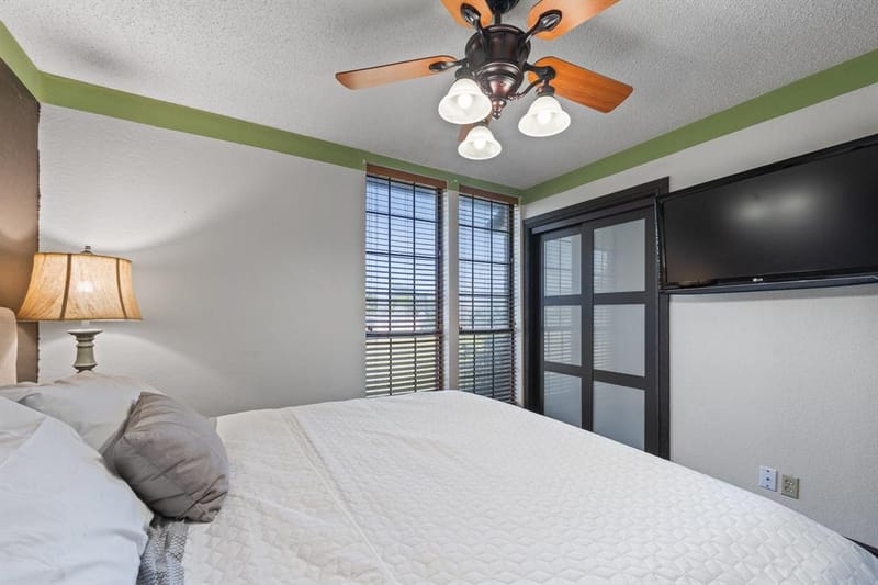 7500 Parker Drive E, Burleson TX 76028 - Photo 22