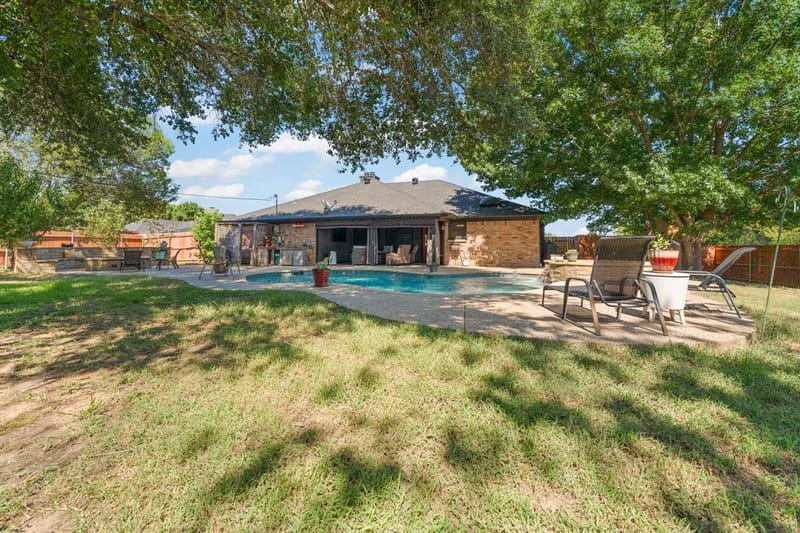 7500 Parker Drive E, Burleson TX 76028 - Photo 38