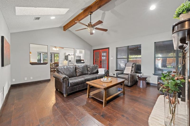 7500 Parker Drive E, Burleson TX 76028 - Photo 11