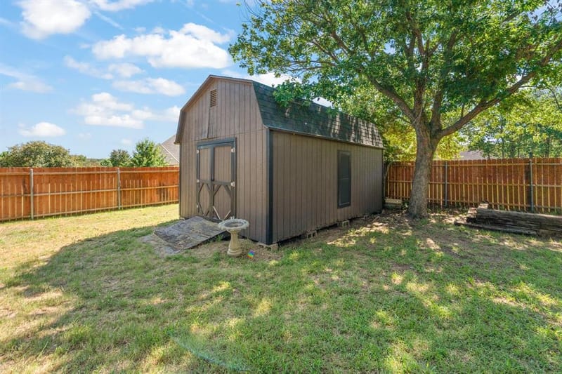 7500 Parker Drive E, Burleson TX 76028 - Photo 39
