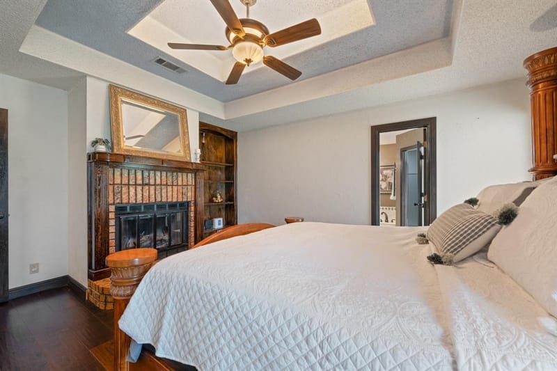 7500 Parker Drive E, Burleson TX 76028 - Photo 25
