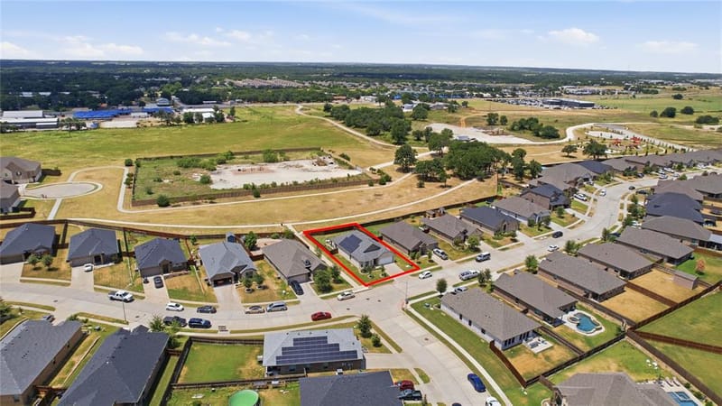 1500 Seabiscuit Drive, Granbury TX 76049 - Photo 39