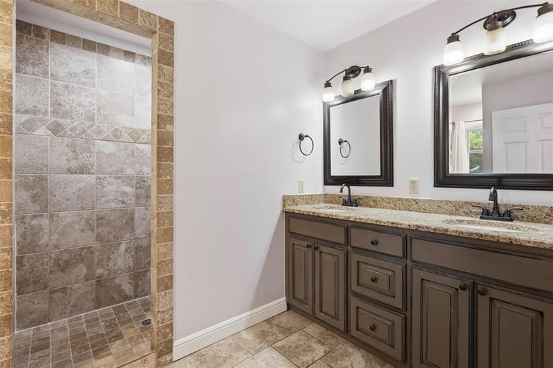 908 W Westhill Drive, Cleburne TX 76033 - Photo 23
