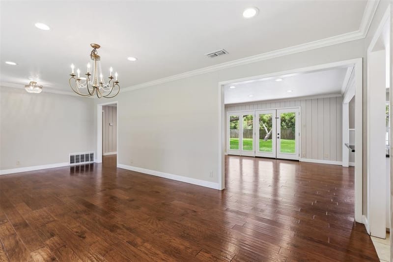 908 W Westhill Drive, Cleburne TX 76033 - Photo 4
