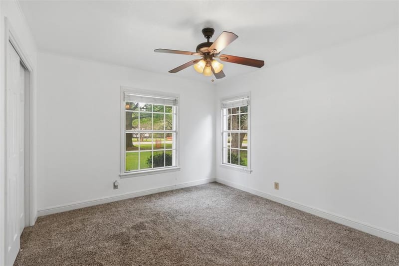 908 W Westhill Drive, Cleburne TX 76033 - Photo 21