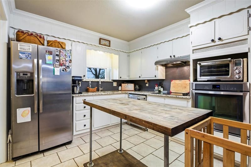241 County Road 3689, Paradise TX 76073 - Photo 11