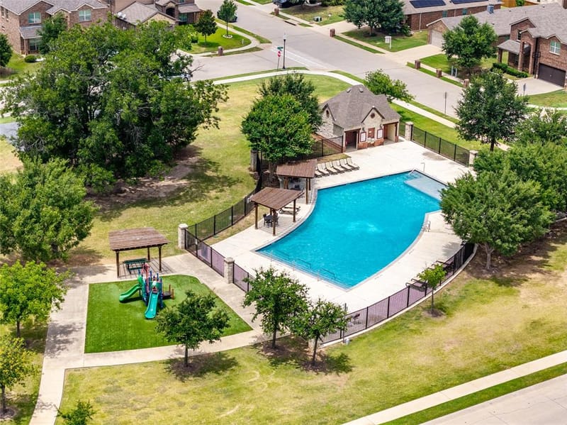 961 Roundup Street, Cross Roads TX 76227 - Photo 33