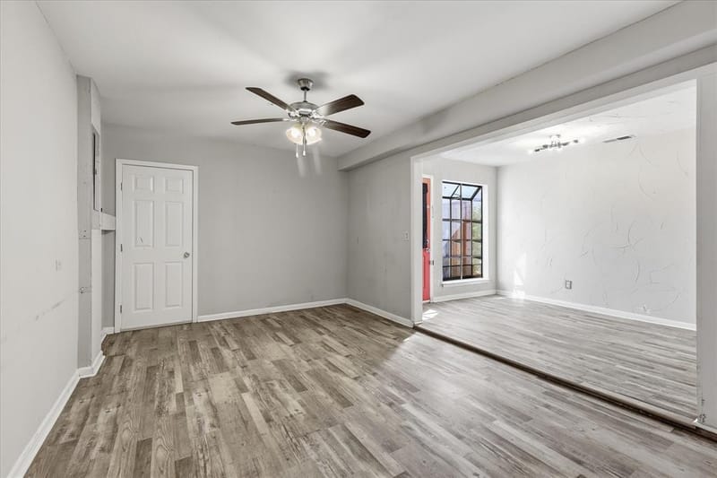981 Chateau Valee Circle, Bedford TX 76022 - Photo 12
