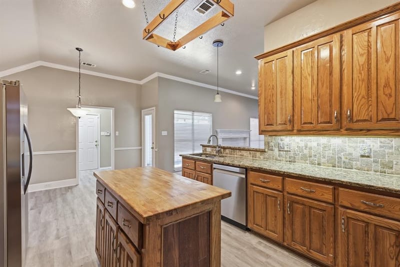 1718 Creek Valley Road, Mesquite TX 75181 - Photo 16