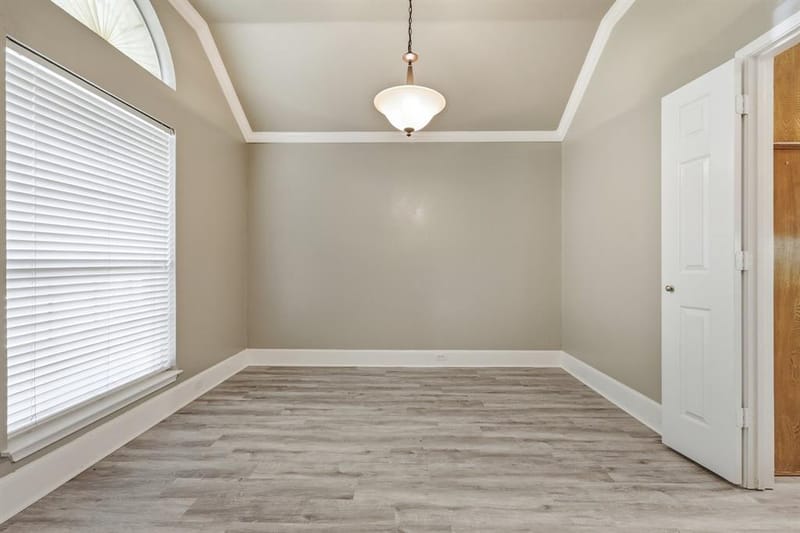 1718 Creek Valley Road, Mesquite TX 75181 - Photo 7