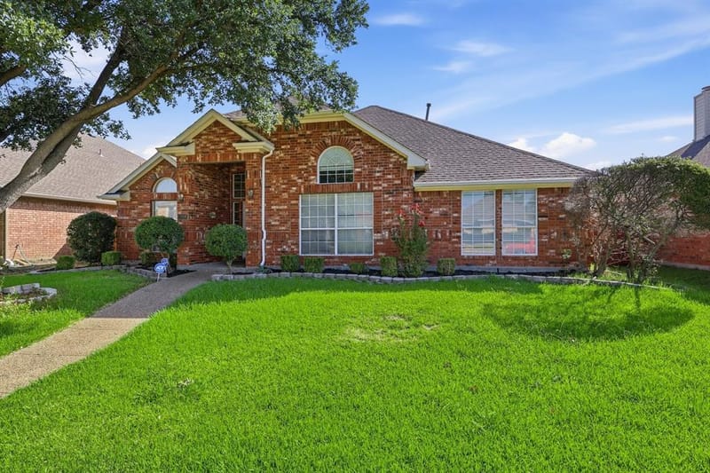 1718 Creek Valley Road, Mesquite TX 75181 - Photo 36