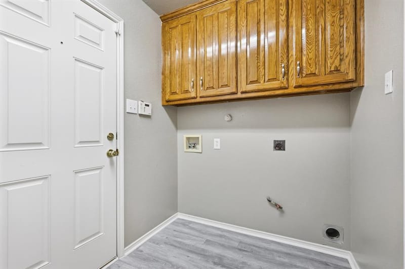 1718 Creek Valley Road, Mesquite TX 75181 - Photo 18