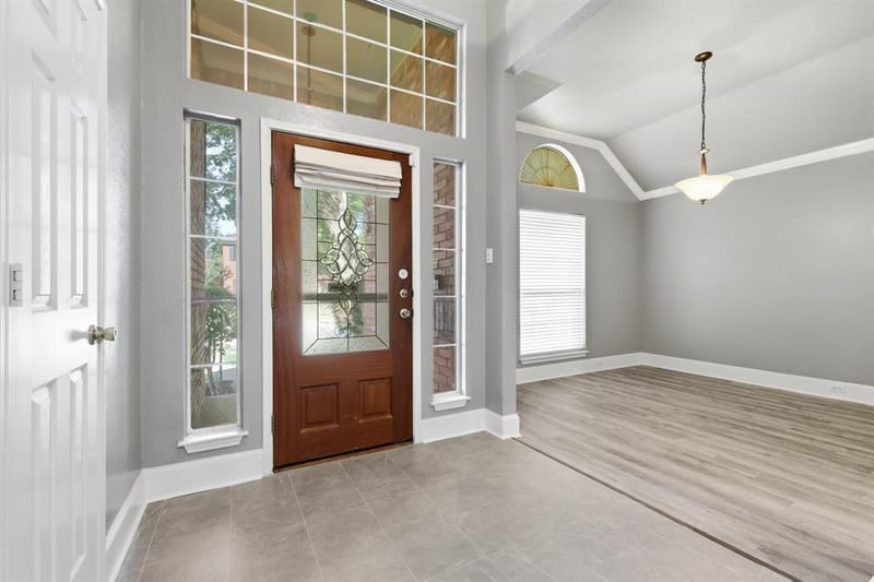1718 Creek Valley Road, Mesquite TX 75181 - Photo 4