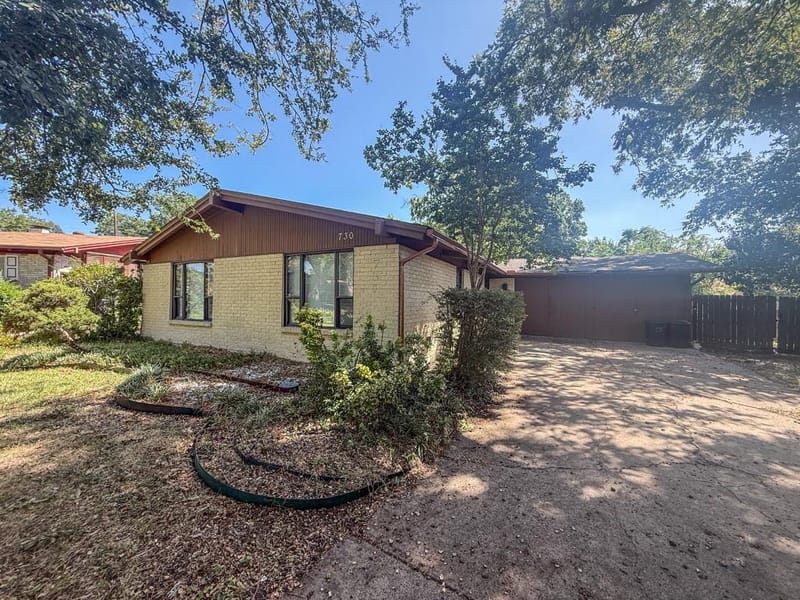 730 Greenhaven Drive, Richardson TX 75080 - Photo 2