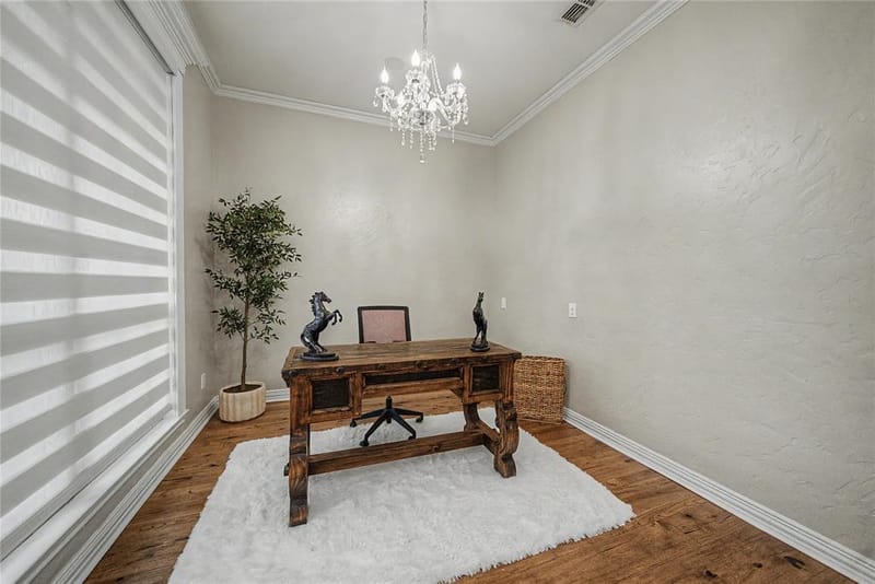 137 Silver Saddle Circle, Weatherford TX 76087 - Photo 9