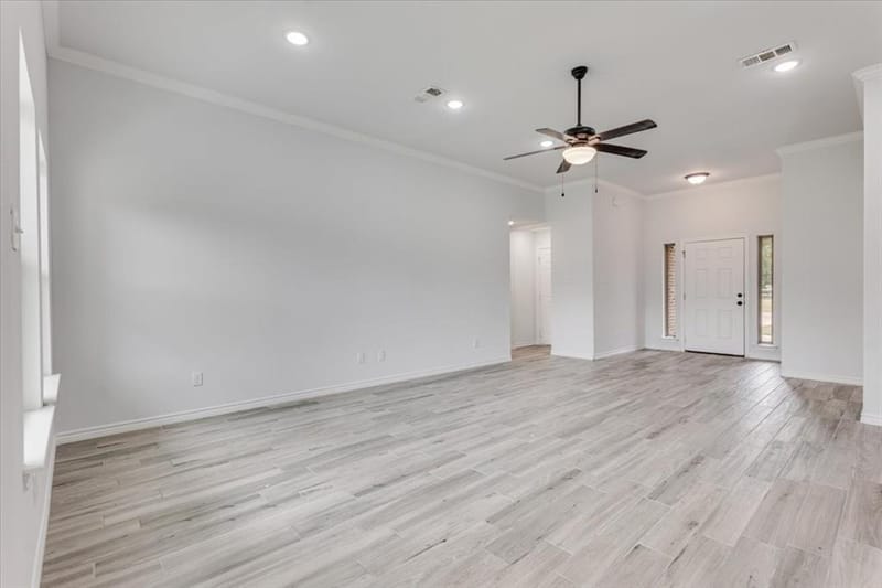 1007 SW 2nd Avenue, Mineral Wells TX 76067 - Photo 21