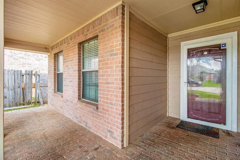 8141 Plateau Drive, Fort Worth TX 76120 - Photo 4