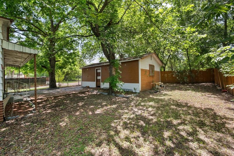 1021 Martin Luther King Jr Boulevard, Corsicana TX 75110 - Photo 27
