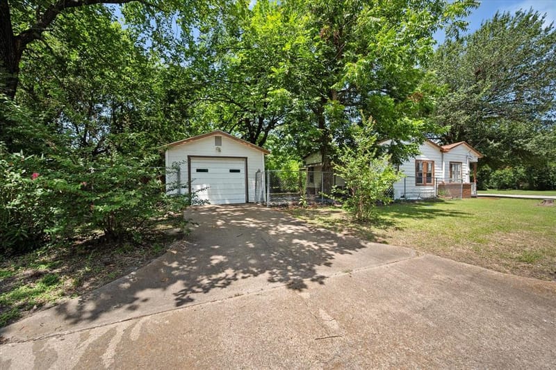1021 Martin Luther King Jr Boulevard, Corsicana TX 75110 - Photo 26