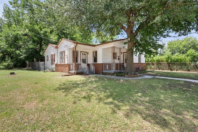 1021 Martin Luther King Jr Boulevard, Corsicana TX 75110 - Photo 31