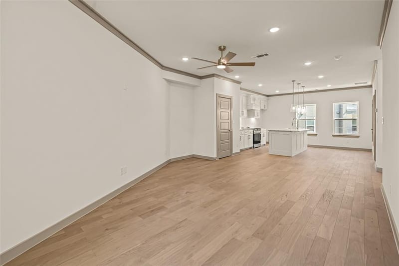 2729 Azalea Park Circle, Fort Worth TX 76107 - Photo 16