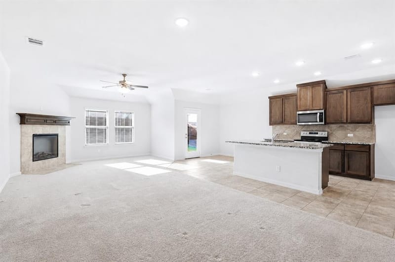 3020 Cliffview Drive, Sanger TX 76266 - Photo 5