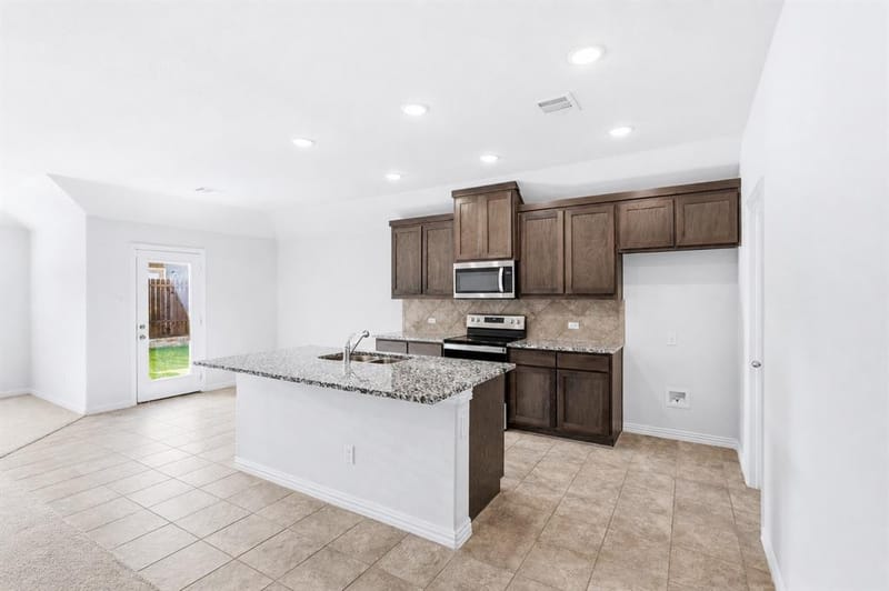 3020 Cliffview Drive, Sanger TX 76266 - Photo 9