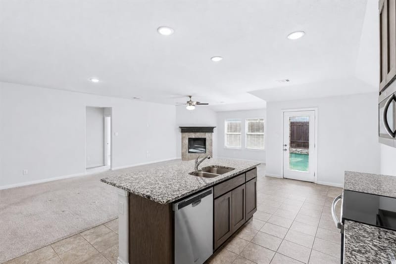 3020 Cliffview Drive, Sanger TX 76266 - Photo 10