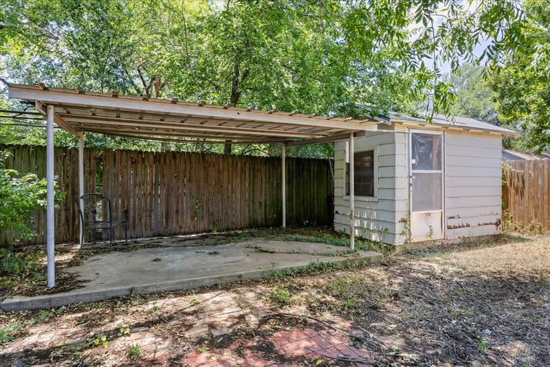 765 W Park Street, Stephenville TX 76401 - Photo 22