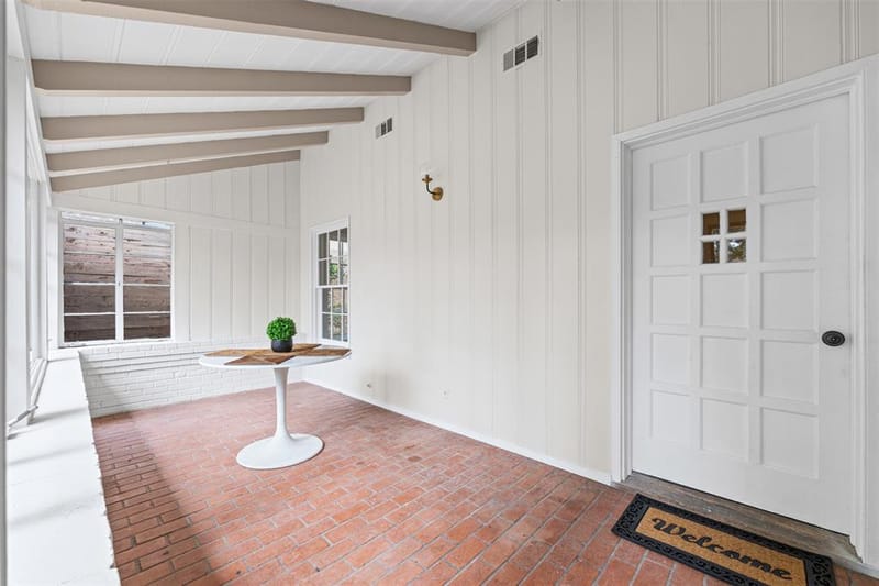 311 N Tennant Street, Dallas TX 75208 - Photo 6