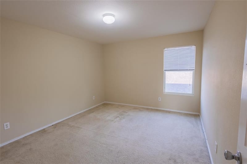 5718 Green Ivy Road, Denton TX 76210 - Photo 14