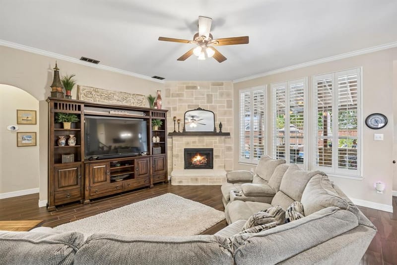 1214 Donegal Lane, Garland TX 75044 - Photo 7