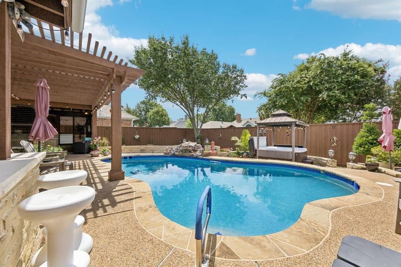 1214 Donegal Lane, Garland TX 75044 - Photo 30