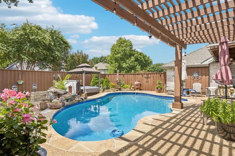 1214 Donegal Lane, Garland TX 75044 - Photo 29