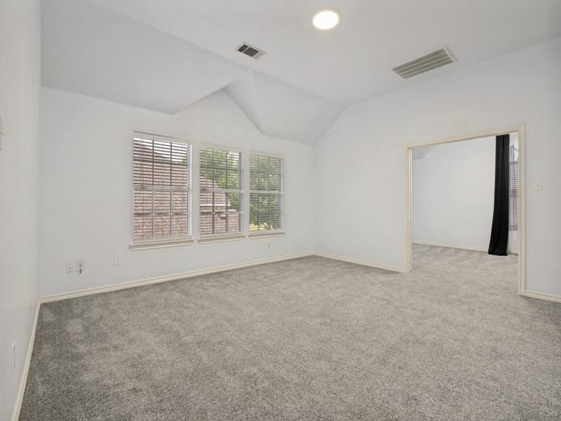 2811 Gillespie Lane, Grand Prairie TX 75052 - Photo 16