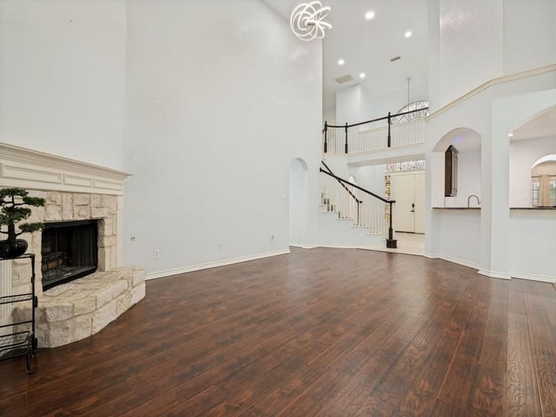 2811 Gillespie Lane, Grand Prairie TX 75052 - Photo 7