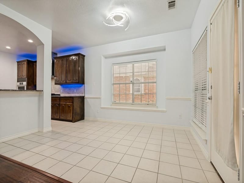 2811 Gillespie Lane, Grand Prairie TX 75052 - Photo 10