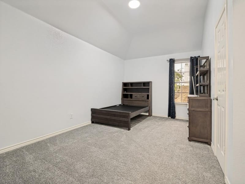 2811 Gillespie Lane, Grand Prairie TX 75052 - Photo 18