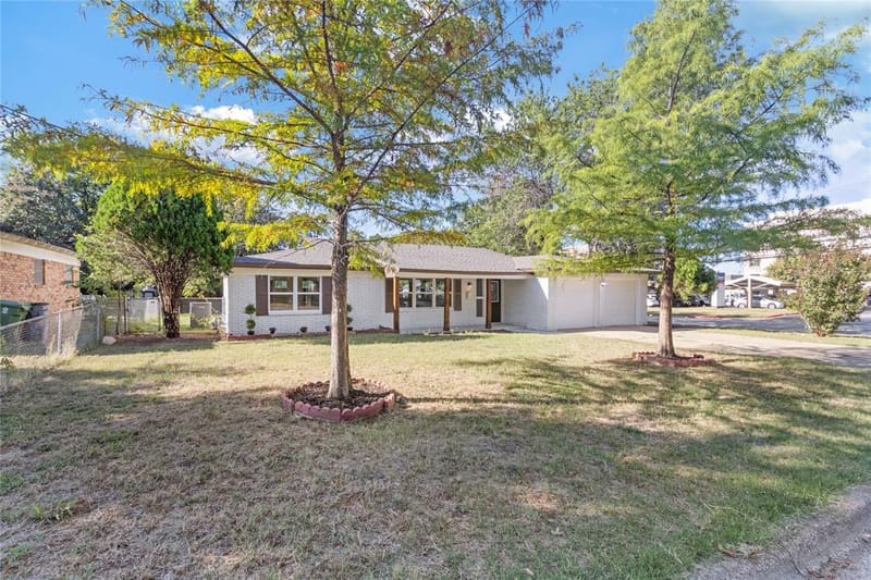 7800 Arnold Terrace, North Richland Hills TX 76180 - Photo 3