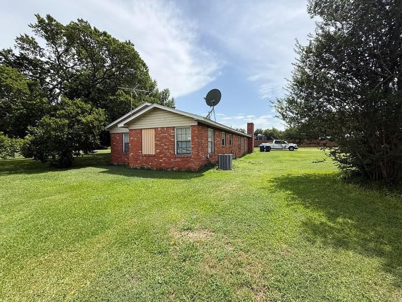 4324 W Park Row Boulevard, Corsicana TX 75110 - Photo 17