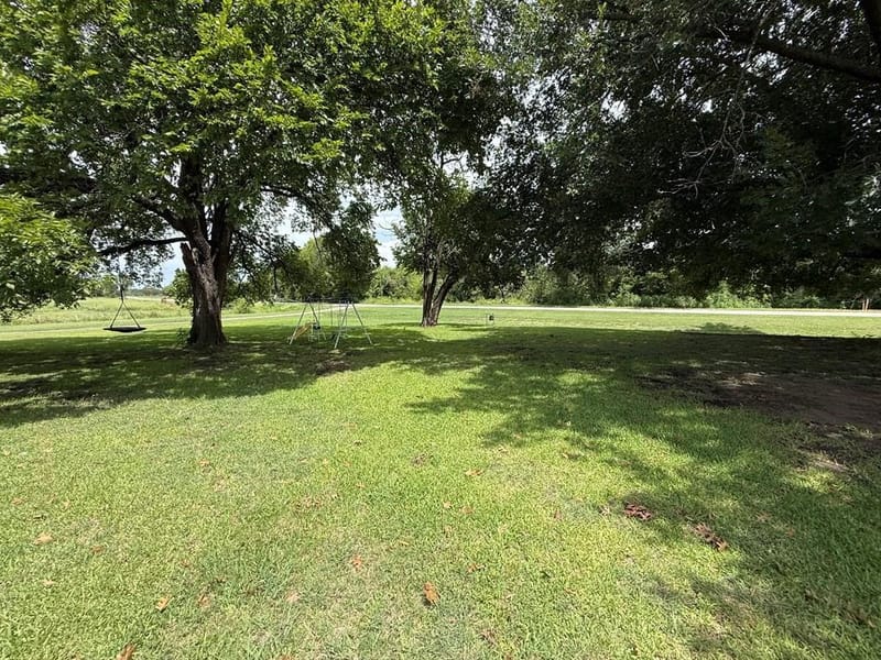4324 W Park Row Boulevard, Corsicana TX 75110 - Photo 3