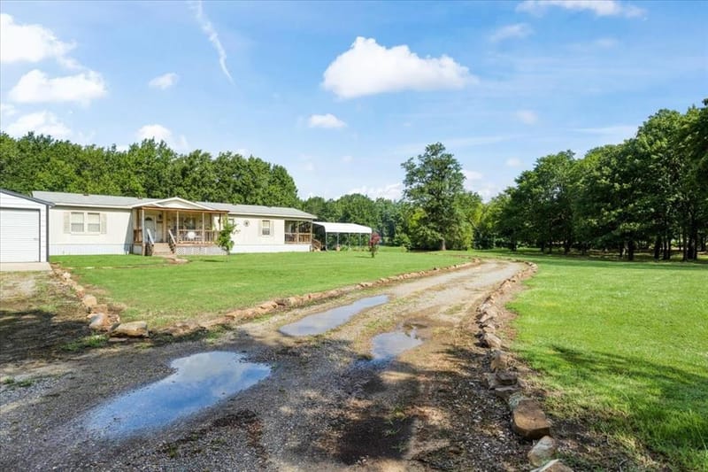 1022 County Road 2295, Telephone TX 75488 - Photo 6