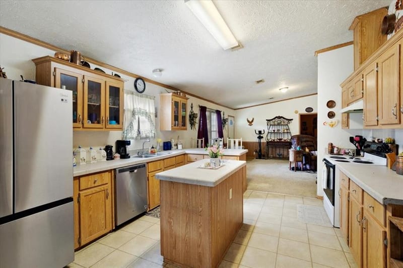 1022 County Road 2295, Telephone TX 75488 - Photo 17