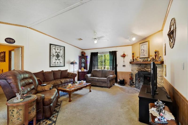 1022 County Road 2295, Telephone TX 75488 - Photo 11