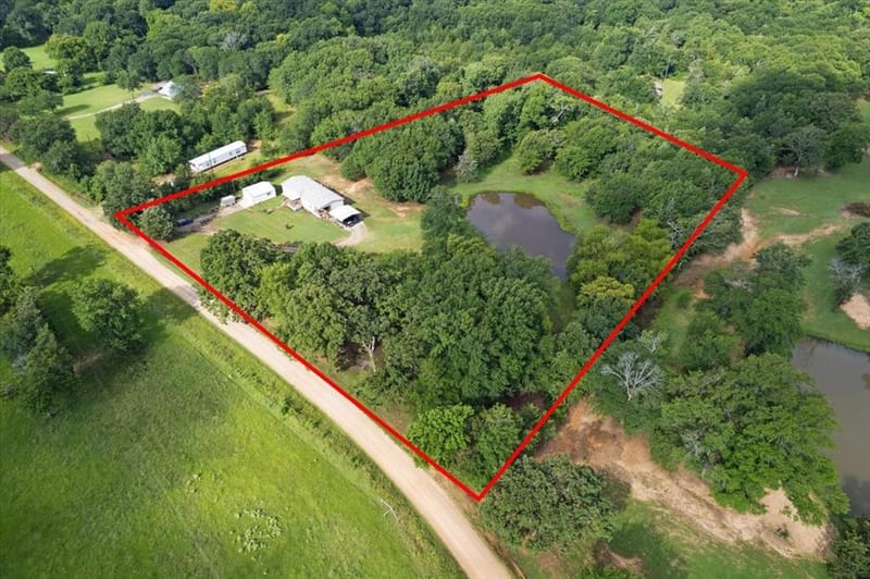 1022 County Road 2295, Telephone TX 75488 - Photo 31