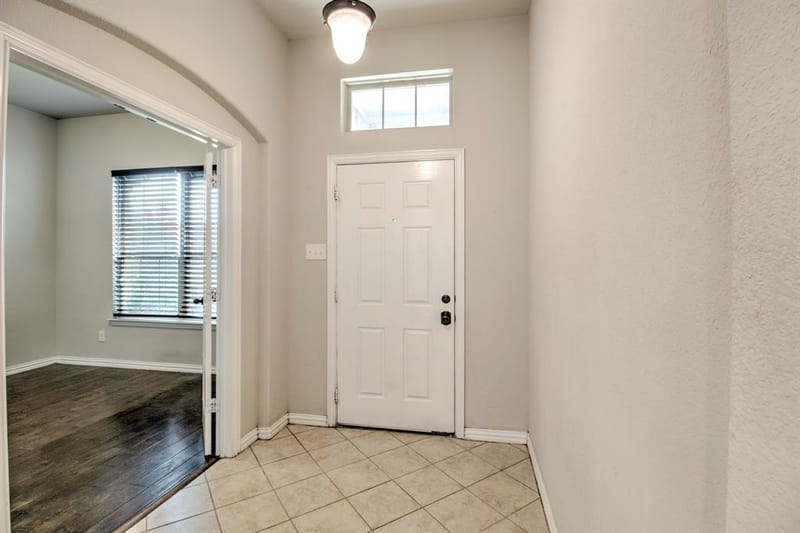 1809 SILVER OAKS, Gainesville TX 76240 - Photo 3